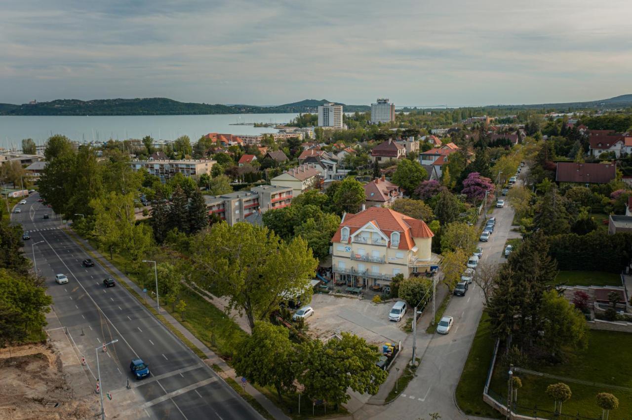 Nocľah s raňajkami Pensili Minihotel Balatonfured